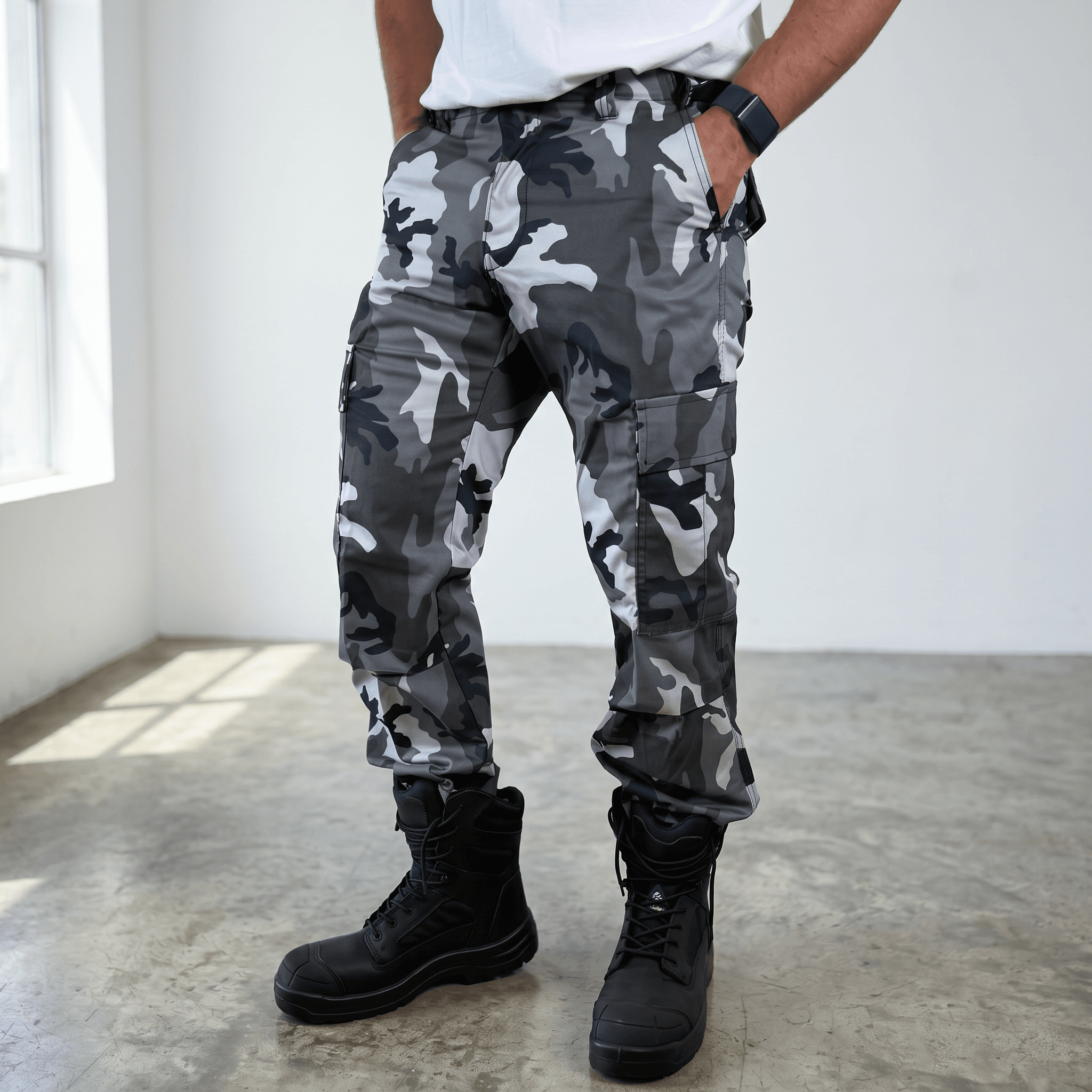 Pantalon cargo camouflage à couleurs variées – Image 2