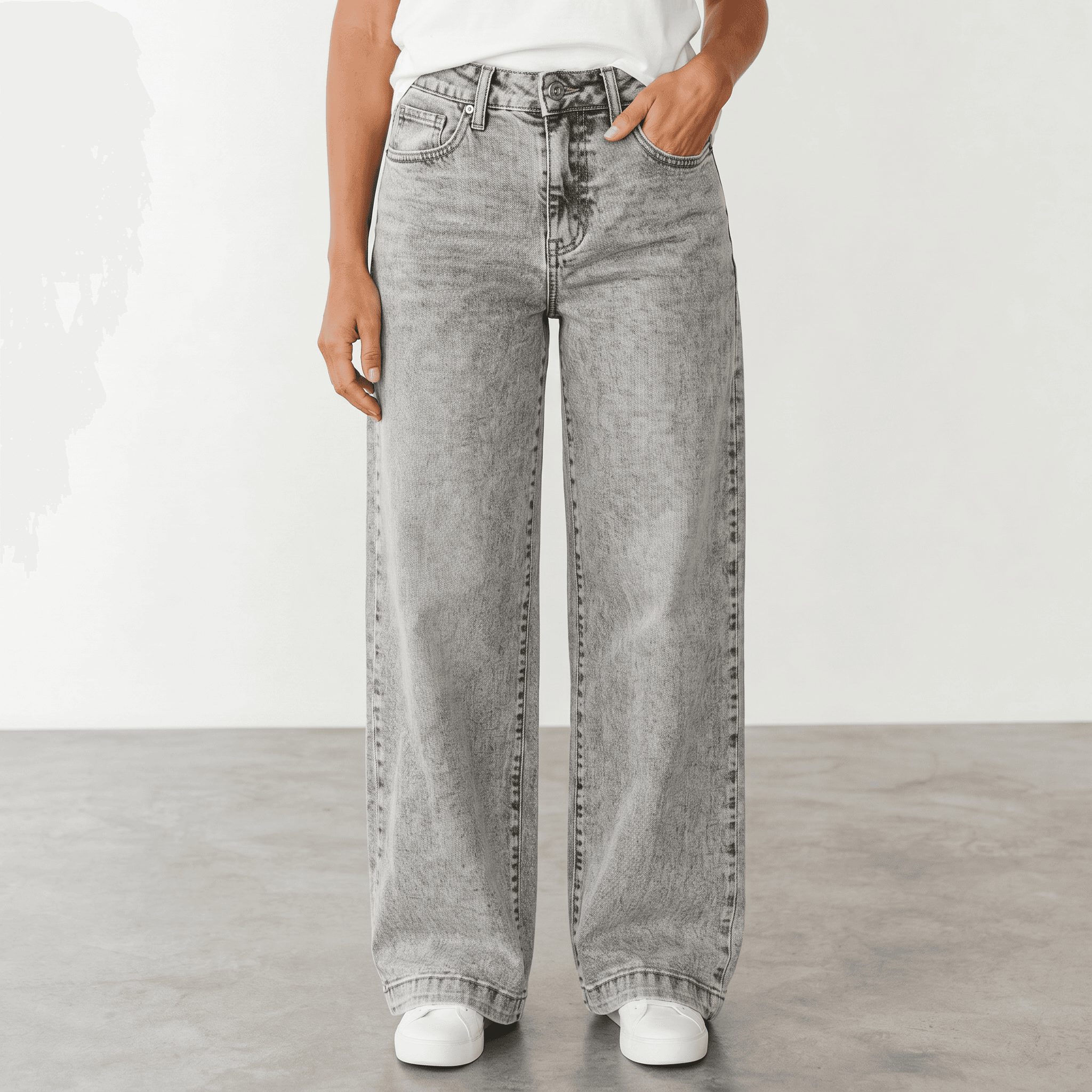 Jeans femme ultra extensible Christopher Jeans jambe large Groupe urbain – Image 2