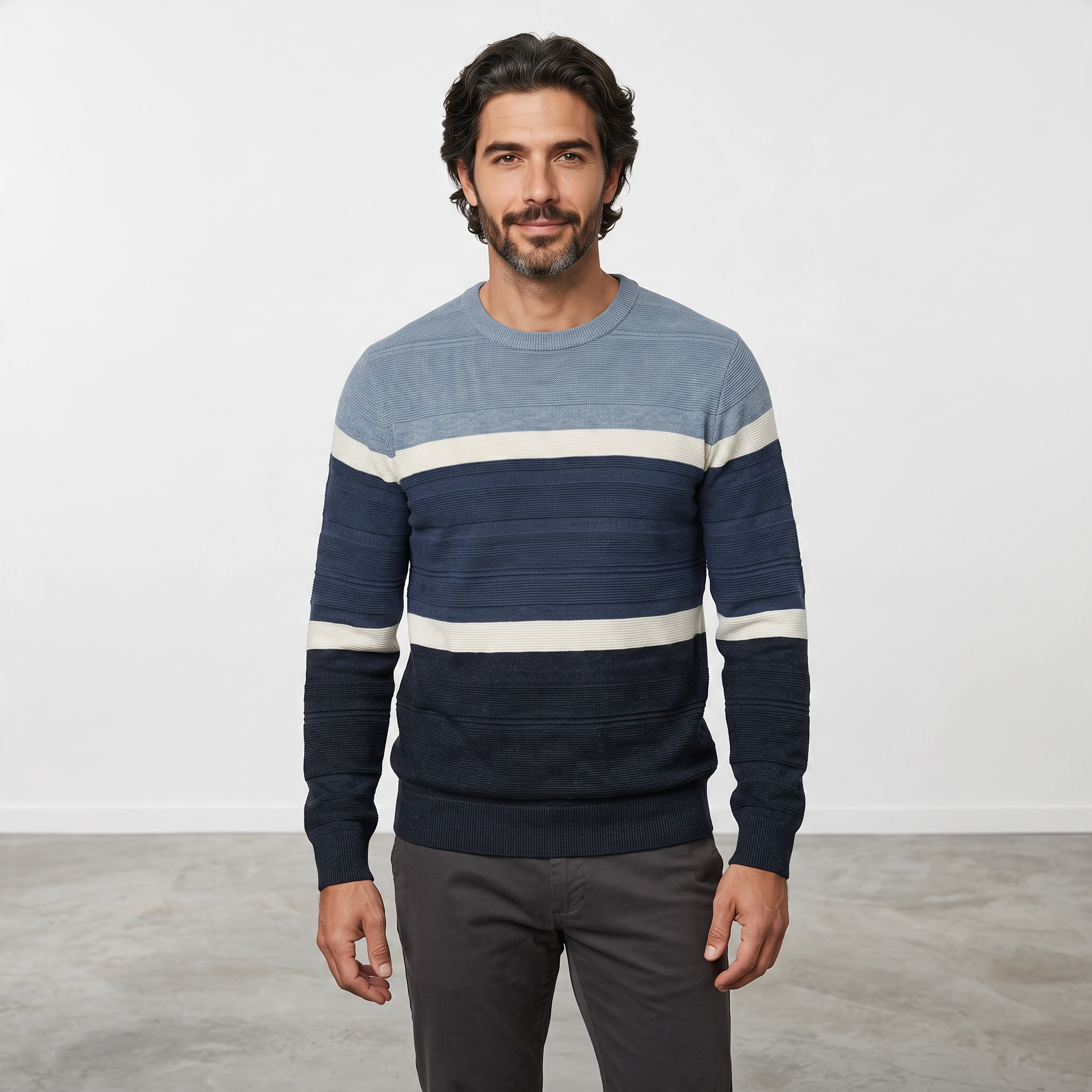 Chandail Homme À Col Rond Et Rayures Contrastées ≪Strong≫≪Span Style=&Quot;Color:#Ad6A27;&Quot;≫Bientôt Disponible En Magasin≪/Span≫≪/Strong≫ 2 Chandail Homme À Col Rond Et Rayures Contrastées ≪Strong≫≪Span Style=&Quot;Color:#Ad6A27;&Quot;≫Bientôt Disponible En Magasin≪/Span≫≪/Strong≫ – Image 2